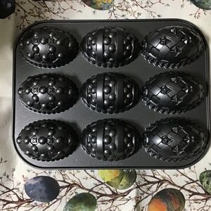 Nordic Ware Easter Egg Cake Pan